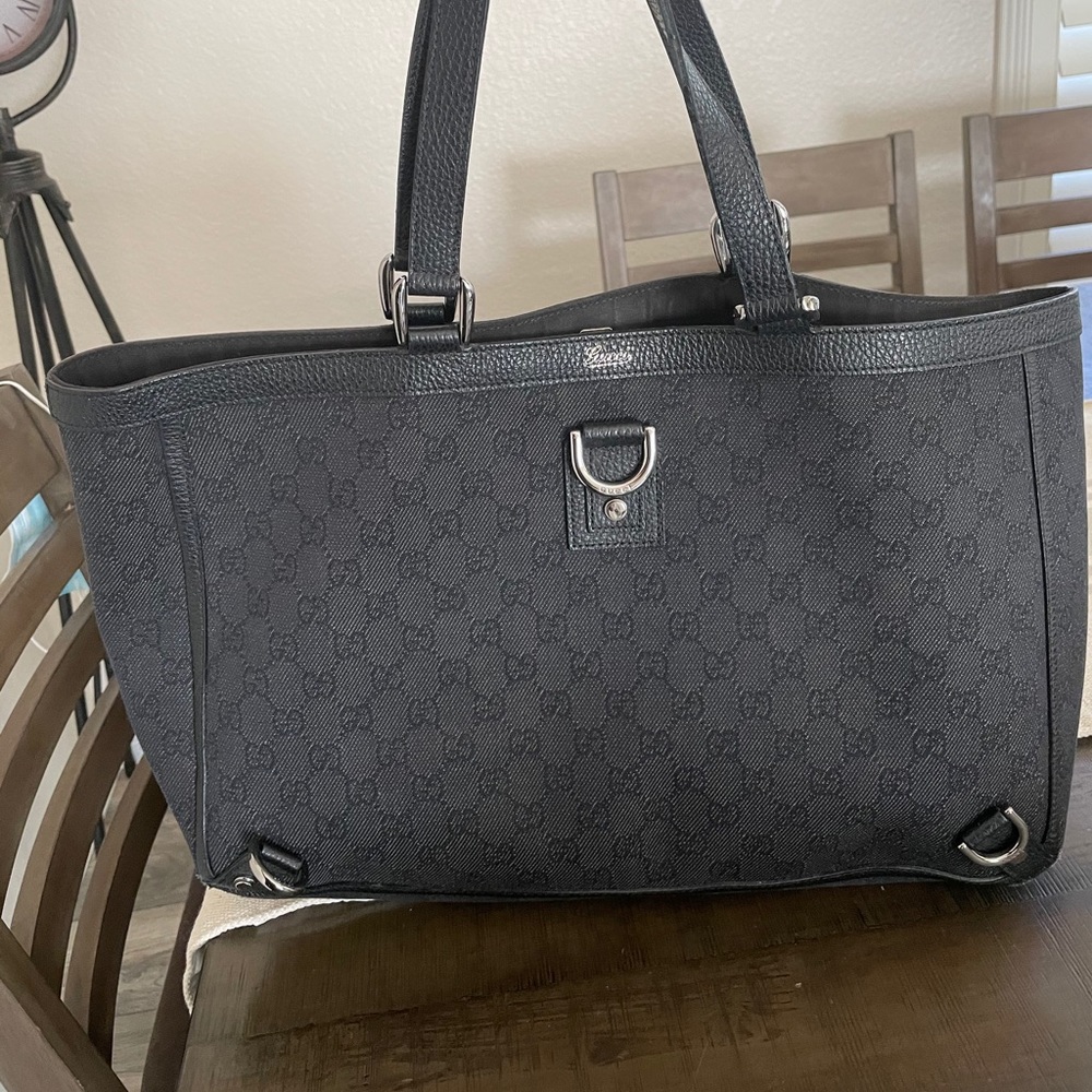 Gucci Large Authentic - image 1